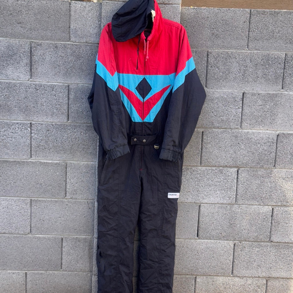 Champion 2011 Ski Snowboard Snowsuit Women's Medium Black Red Blue
